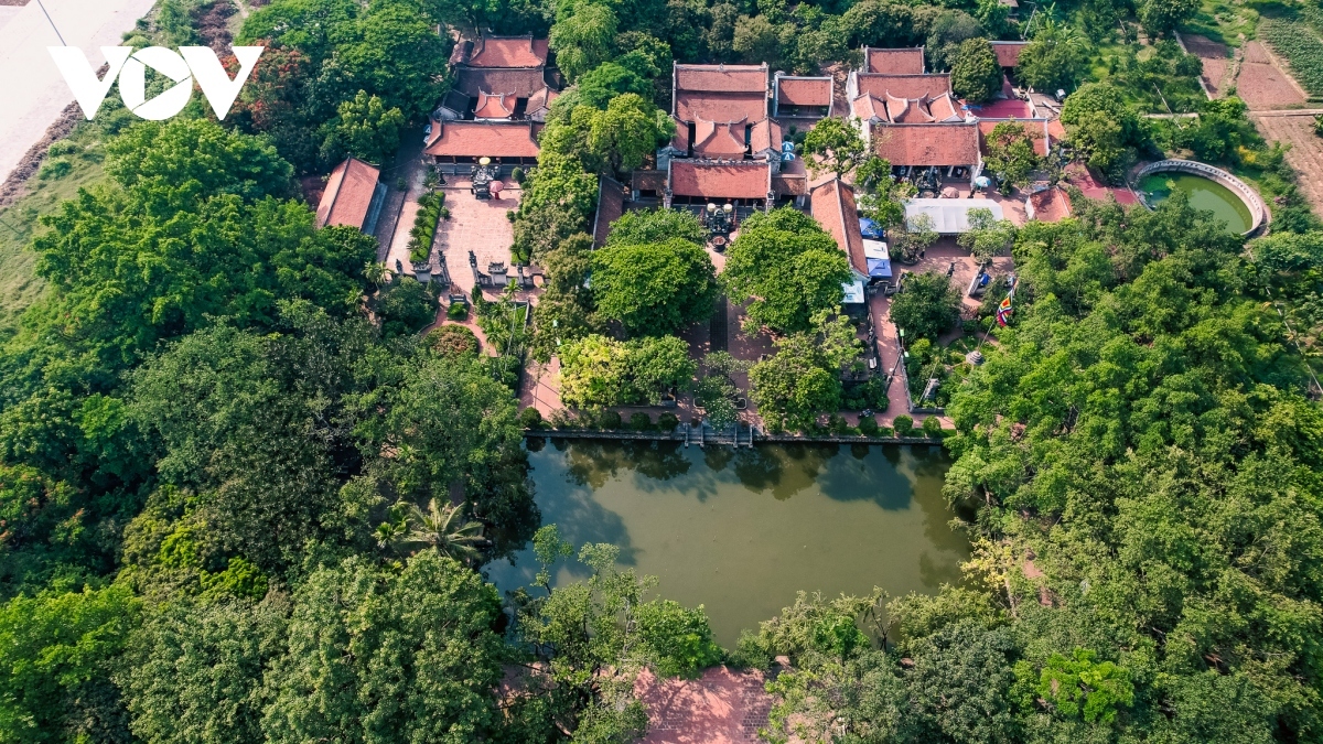 Tran Temple consists of three main architectural works, including Thien Truong Temple (Thuong Temple), Co Trach Temple (Ha Temple), and Trung Hoa Temple.