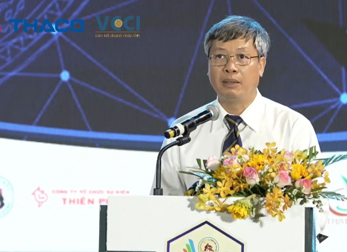 Ông Hồ Quang Bửu, Phó Chủ tịch UBND tỉnh Quảng Nam phát biểu khai mạc.