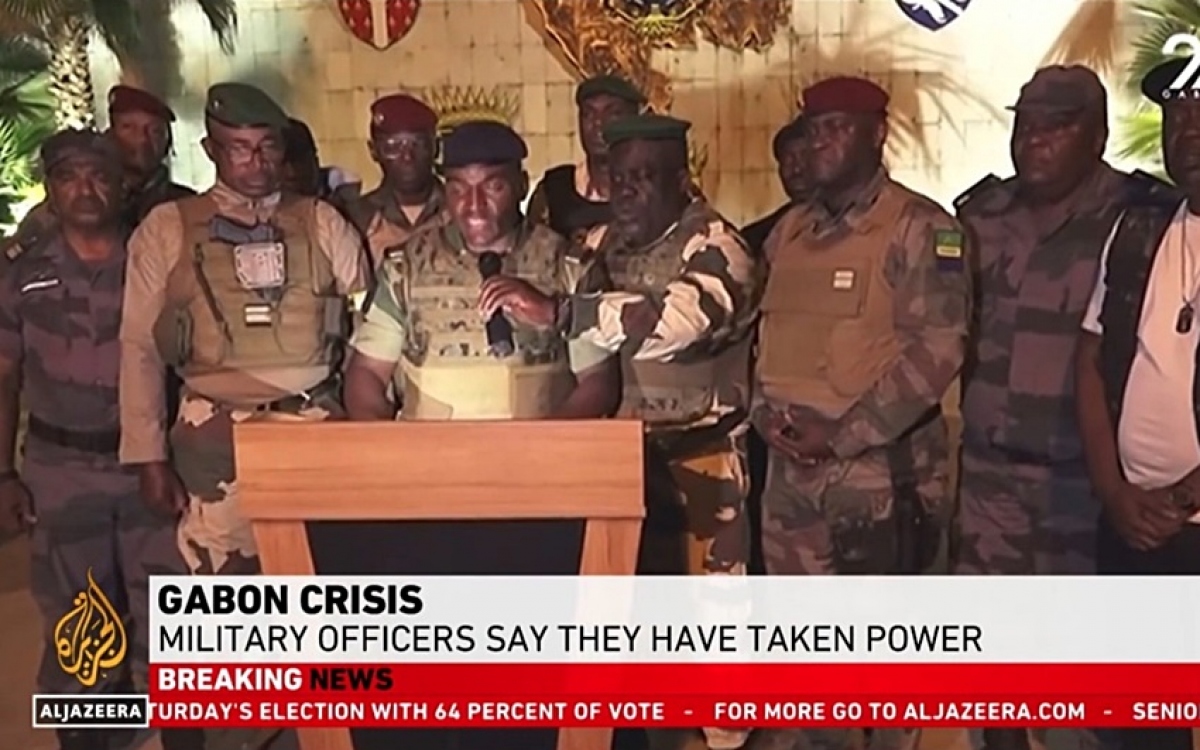 Lực lượng đảo chính Gabon tuyên bố nắm chính quyền. Ảnh: al Jazeera.