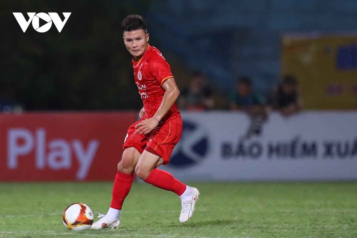 Quang Hải sẽ có màn đối đầu với đội bóng cũ Hà Nội FC.