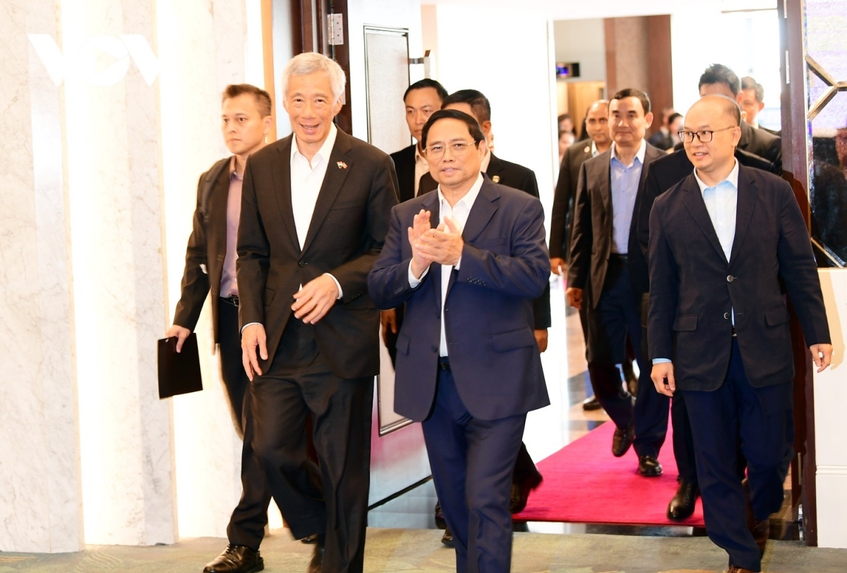The meeting is part of PM Loong’s activities taking place during his official trip to Vietnam to celebrate 50 years of diplomatic relations and 10 years of strategic partnership between both sides.