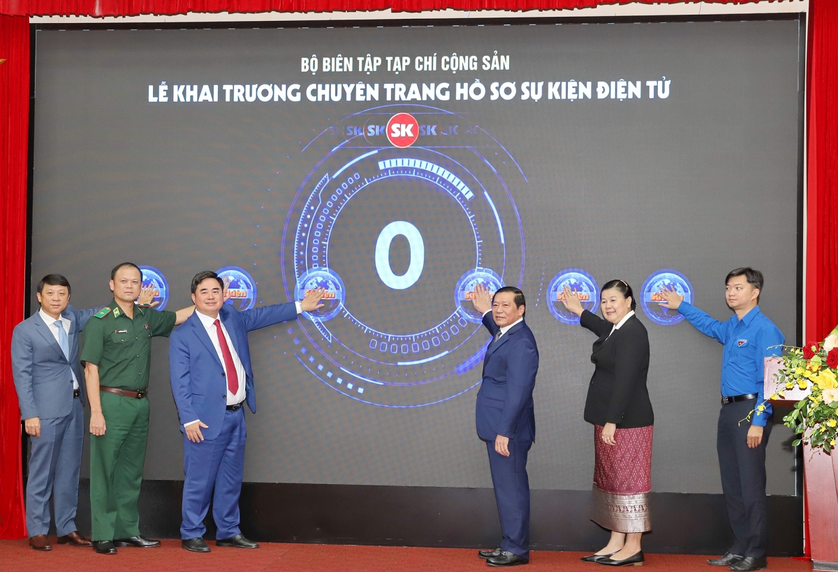 Nhấn nút khai trương chuyên trang Hồ sơ sự kiện điện tử