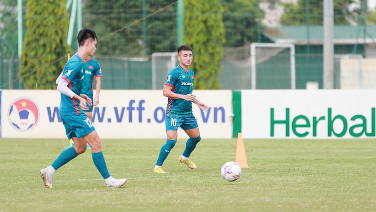 Minh Quang lần đầu khoác áo U23 Việt Nam (Ảnh: VFF)