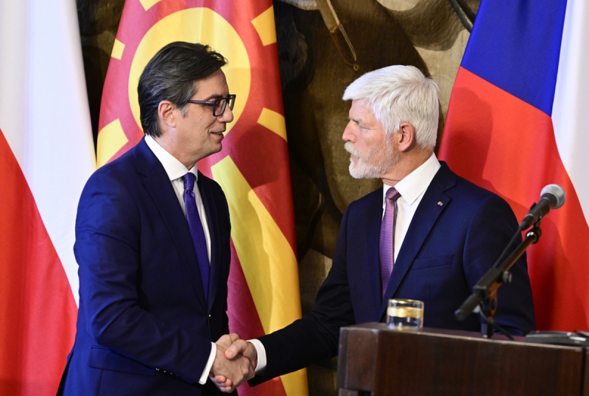Tổng thống Petr Pavel (phải) và Tổng thống Bắc Macedonia Stevo Pendarovski tại cuộc họp báo (ảnh ceskenoviny.cz)