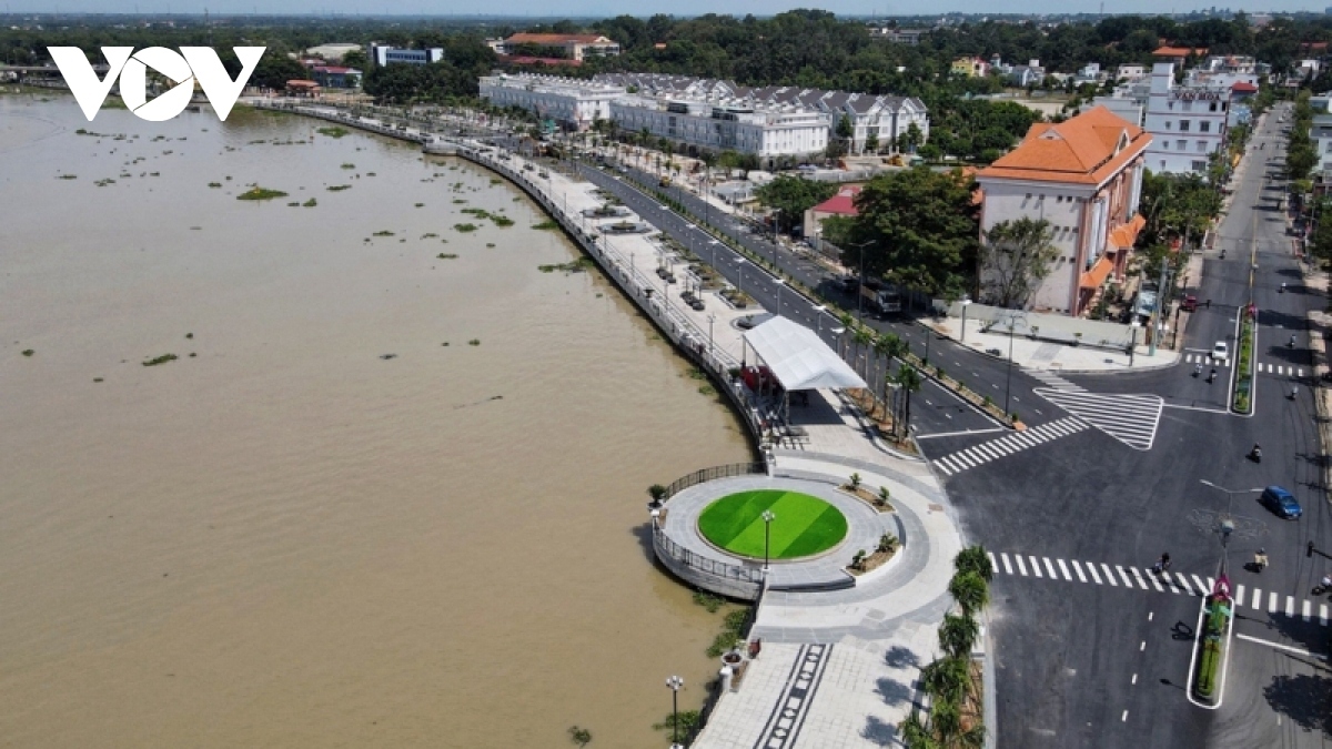 Thu Dau Mot City in the southern province of Binh Duong is situated only about 25 kilometres from Ho Chi Minh City.
