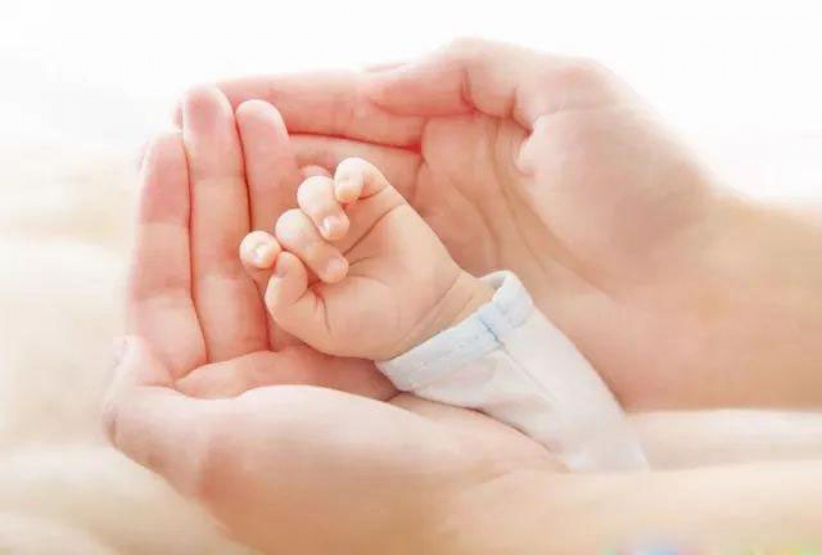 Chúng tôi luôn mong ngóng có tiếng trẻ con trong nhà nhưng 10 năm nay vẫn chưa có cơ hội (ảnh minh họa)