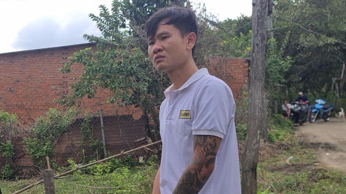 Tuấn bị công an bắt giữ (Ảnh: CA). 