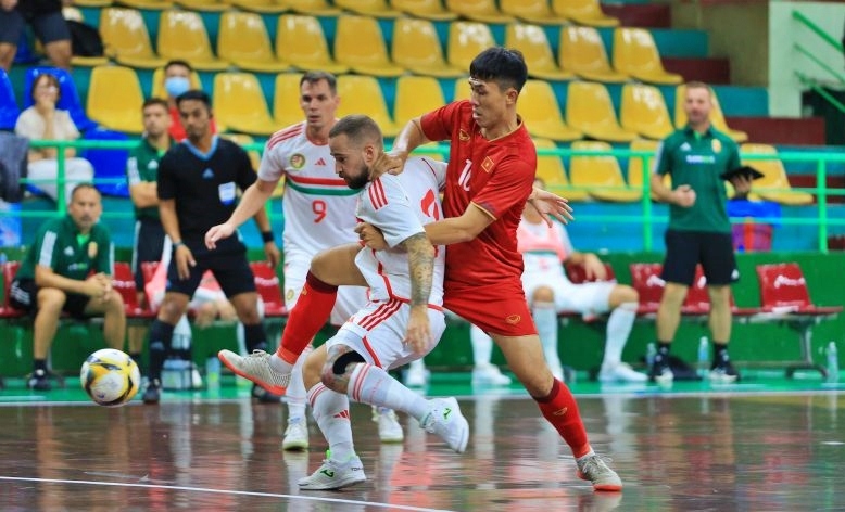 ĐT Futsal Việt Nam thua đậm trước ĐT Futsal Hungary (Ảnh: VFF).