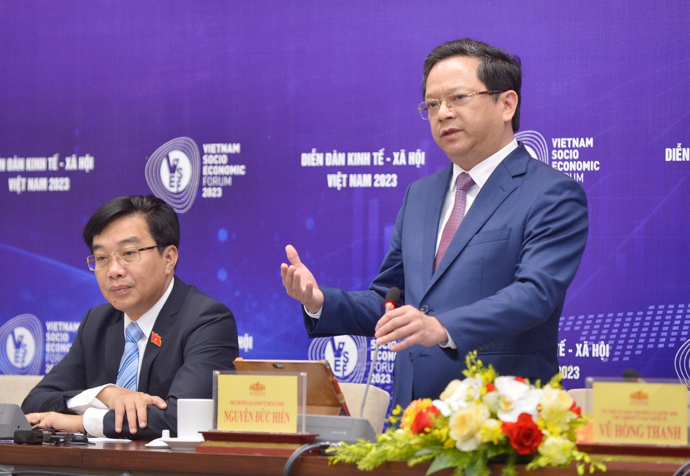 Phó Trưởng Ban Kinh tế Trung ương Nguyễn Đức Hiển