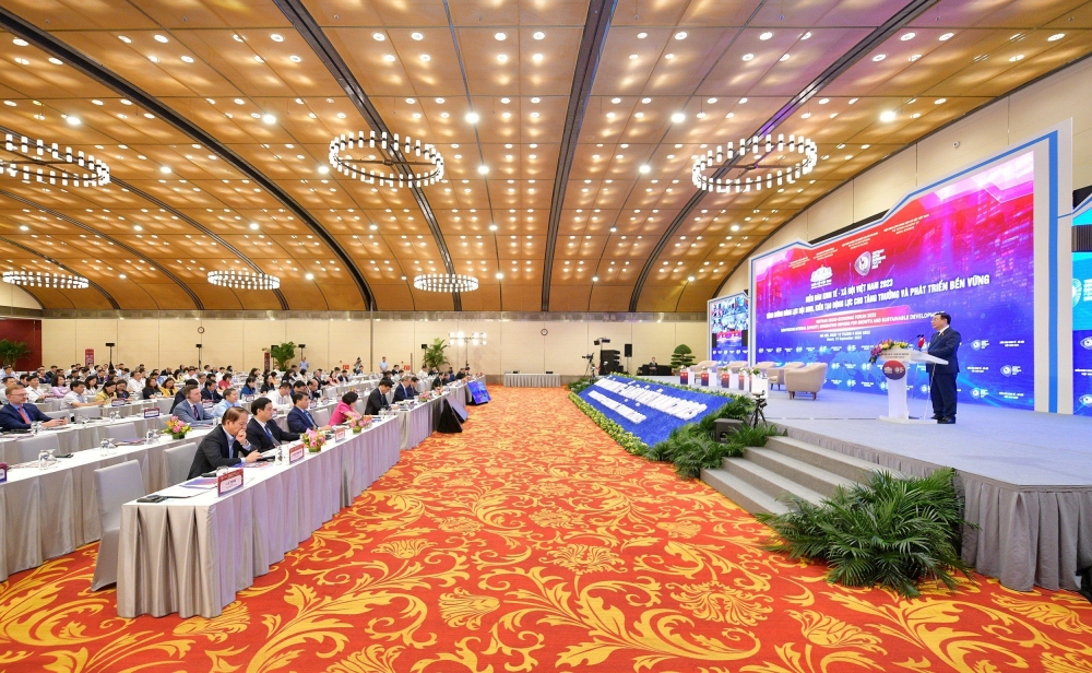 Diễn đàn Kinh tế - Xã hội Việt Nam 2023