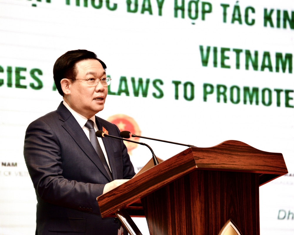 Chủ tịch Quốc hội phát biểu
