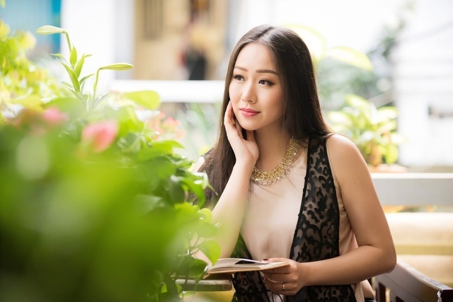 Hoa hậu Thế giới người Việt đầu tiên đăng quang năm 2007 Ngô Phương Lan cho biết, sau nhiều năm rút khỏi showbiz, hiện cô đang hoạt động trong lĩnh vực giáo dục, làm giám đốc phát triển của một chương trình tiếng Anh. Điều đặc biệt ở đây là không chỉ dạy về ngoại ngữ mà còn về văn hóa, suy nghĩ…