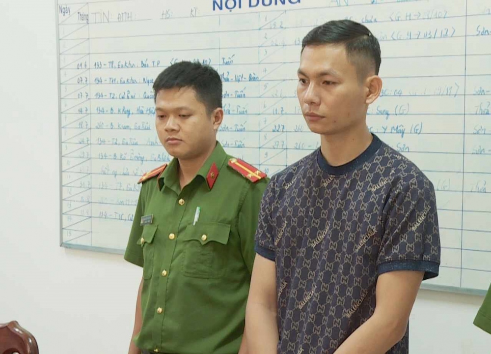 Nguyễn Thế Anh tại cơ quan công an.