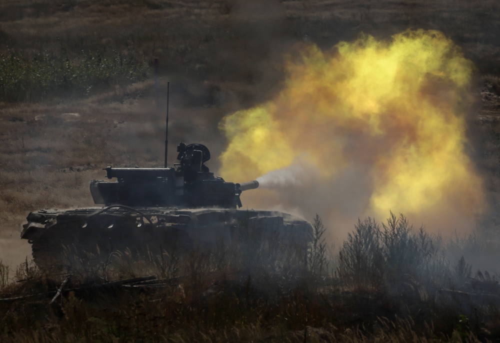 Tập trận quân sự ở phía Bắc Ukraine. Ảnh: Reuters