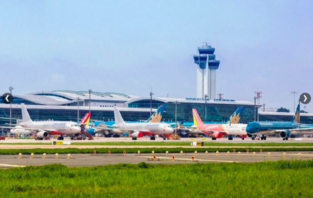 Hàng không đã mở bán vé máy bay Tết Nguyên đán Giáp Thìn 2024 (Ảnh minh hoạ)