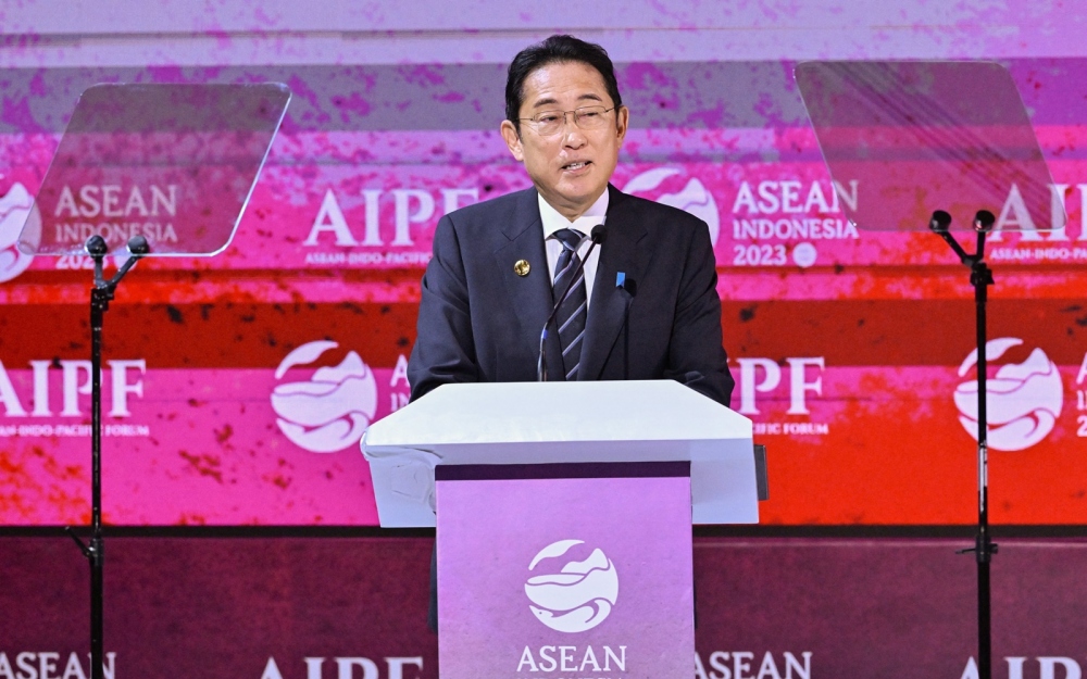 Thủ tướng Nhật Bản Kishida Fumio phát biểu tại Diễn đàn ASEAN-Ấn Độ Dương-Thái Bình Dương. Ảnh: AFP