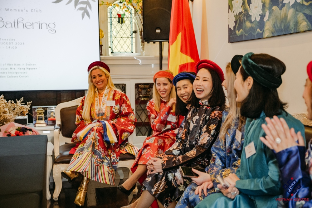 Không khí vui vẻ, thân mật của buổi giao lưu. Nguồn Vietnam Centre
