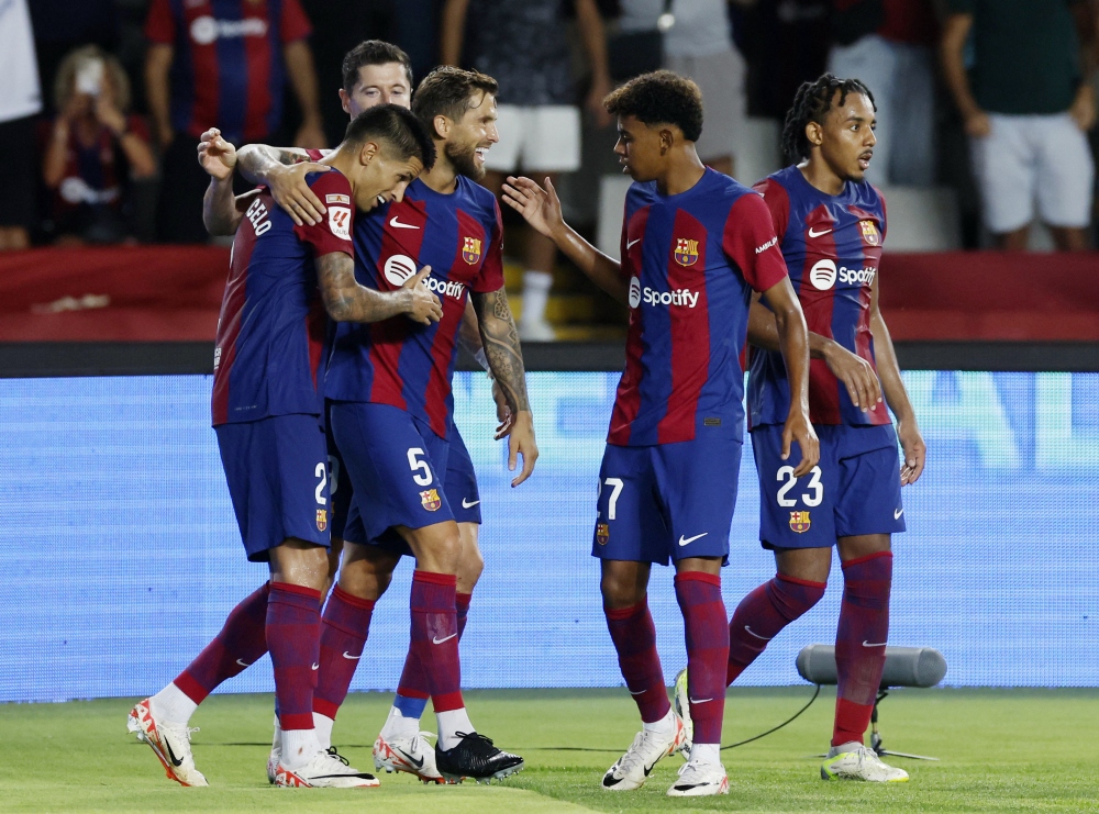 Barca thắng dễ Betis 5-0. (Ảnh: Reuters). 