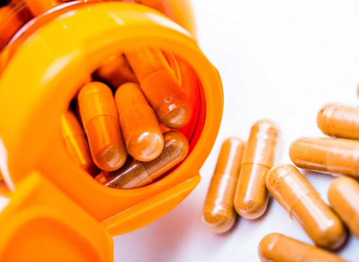 Probiotic: Đây là vi khuẩn sống mang lại vô số lợi ích cho sức khỏe đối với những bệnh nhân tiểu đường. Những vi khuẩn này xuất hiện tự nhiên trong ruột nhưng có thể được bổ sung thông qua chế độ ăn hàng ngày.  Theo nhiều nghiên cứu, probiotic có thể cải thiện vấn đề tiêu hóa, giúp bệnh nhân tiểu đường ăn uống tốt hơn.
