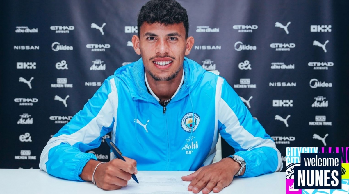 Man City công bố tân binh Matheus Nunes (Ảnh: Man City)