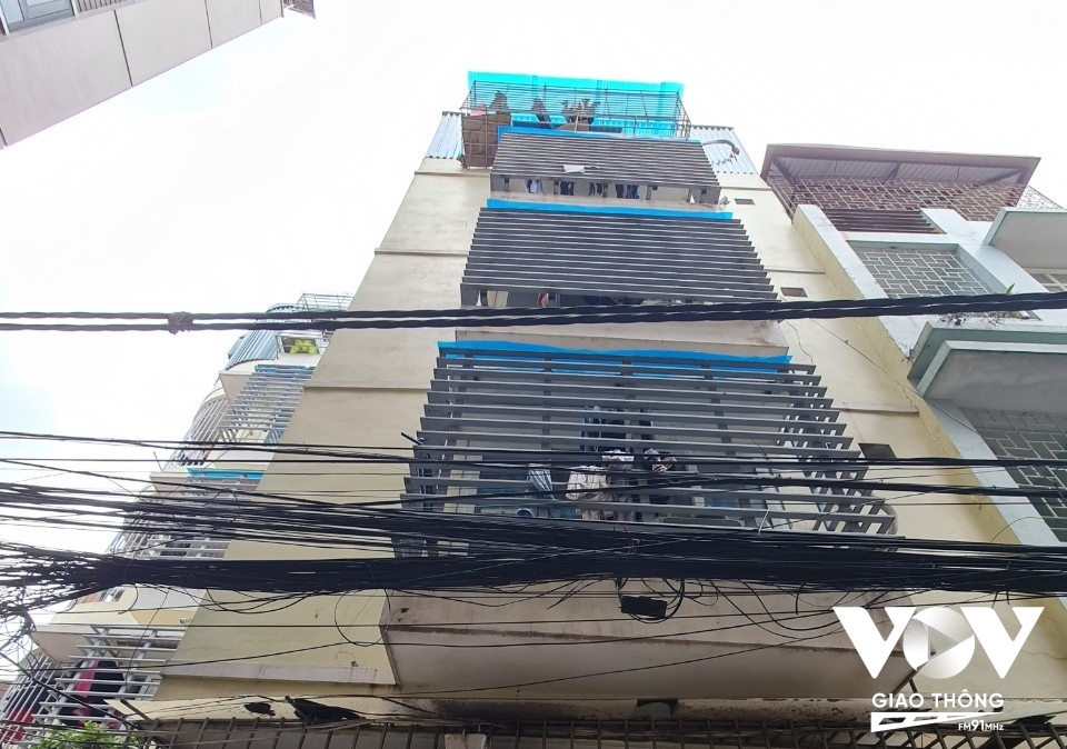Những căn hộ này được xây dựng rồi chia nhỏ các phòng để cho thuê lại