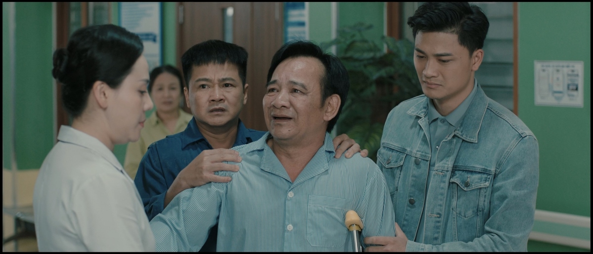 Vai diễn của diễn viên Quang Tèo trong phim lấy đi nhiều nước mắt của khán giả.