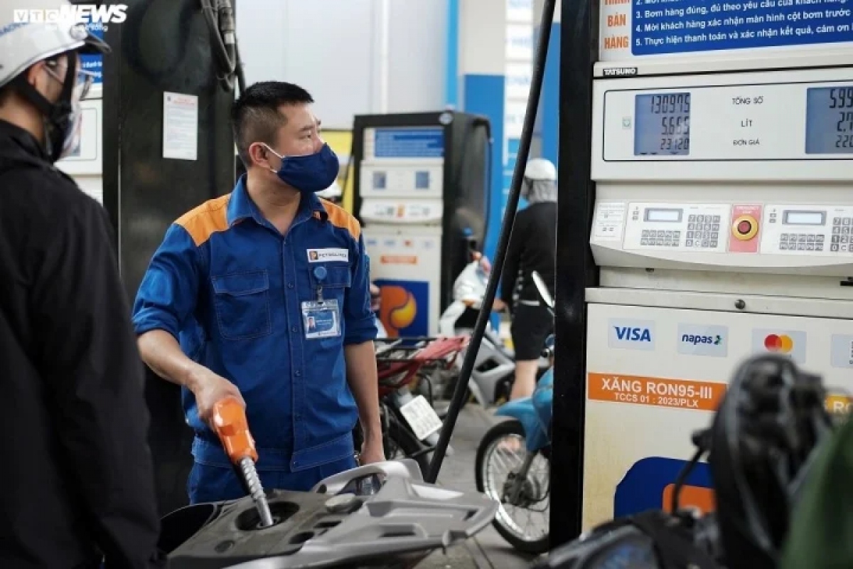 Dự báo giá xăng dầu trong nước sau kỳ nghỉ lễ 2/9 sẽ tăng theo giá thế giới. (Ảnh minh họa: Công Hiếu).