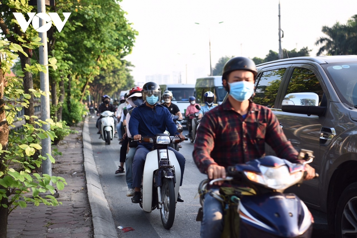 Người dân về quê dịp nghỉ lễ 2/9