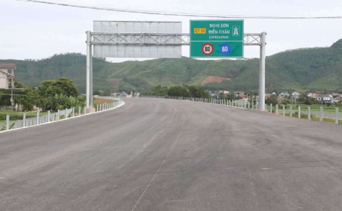 Dự án cao tốc Nghi Sơn - Diễn Châu dài 50 km được thông xe dịp 2/9. (Ảnh: Báo Giao thông)