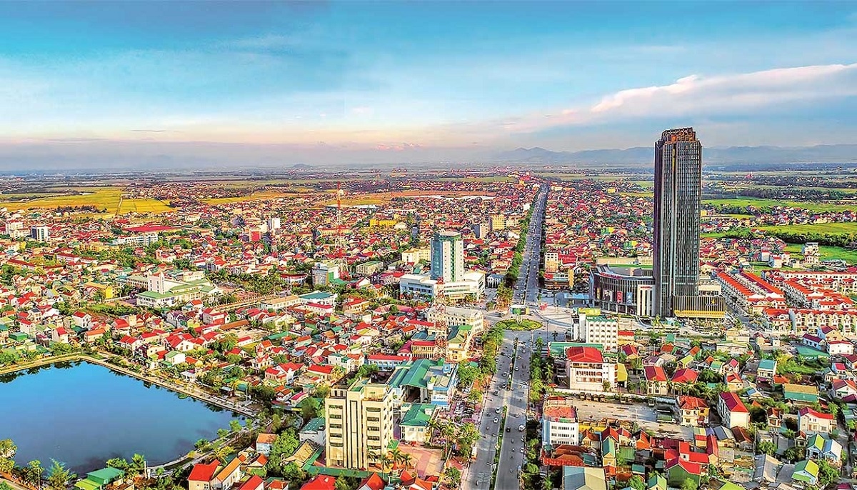 Hà Tĩnh vào top đầu trong thu hút đầu tư (Ảnh minh họa: KT)