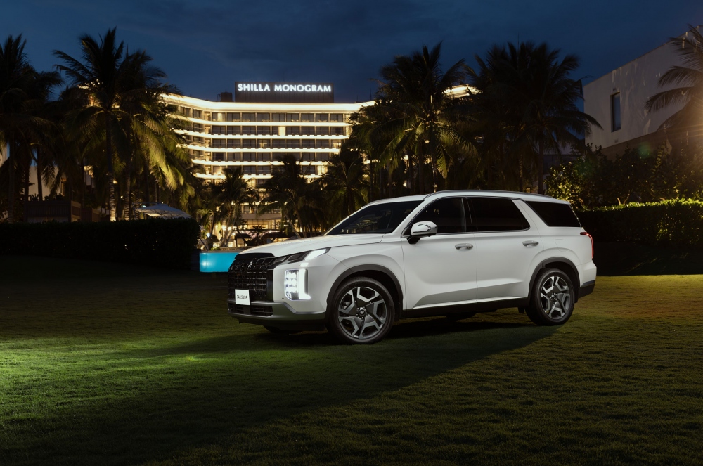 Đồng thời, chiếc SUV sẽ được bảo hành 5 năm hoặc 100.000km tùy điều kiện nào đến trước.