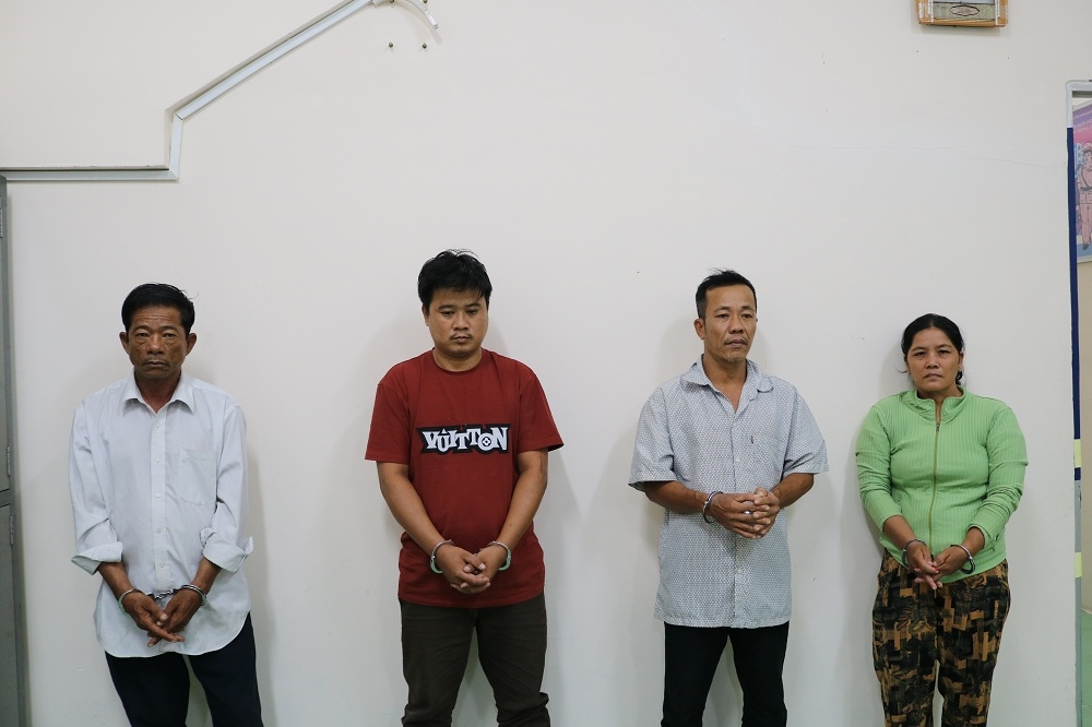 Các đối tượng Hoàng, Toàn, Thoại và Út (lần lượt từ trái qua).