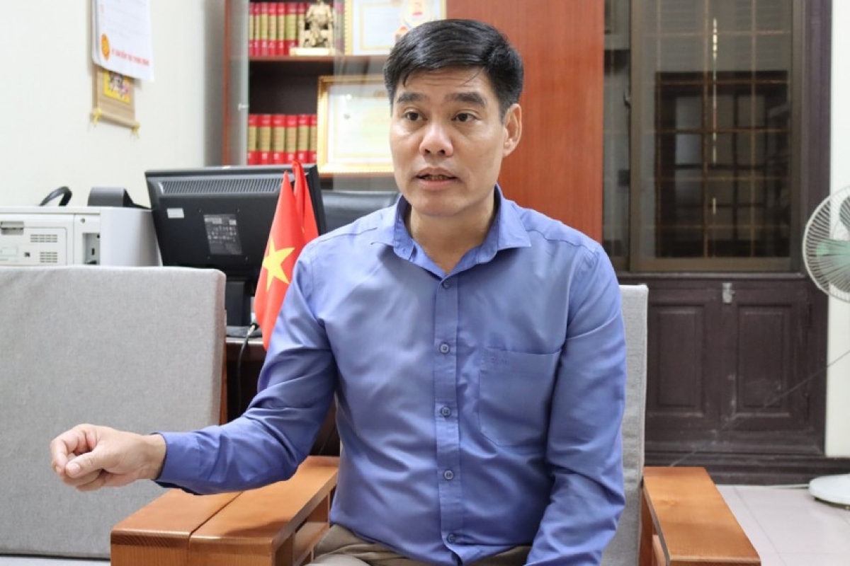 PGS.TS Lê Văn Cường - Phó Viện trưởng Viện Xây dựng Đảng (Học viện Chính trị Quốc gia Hồ Chí Minh)