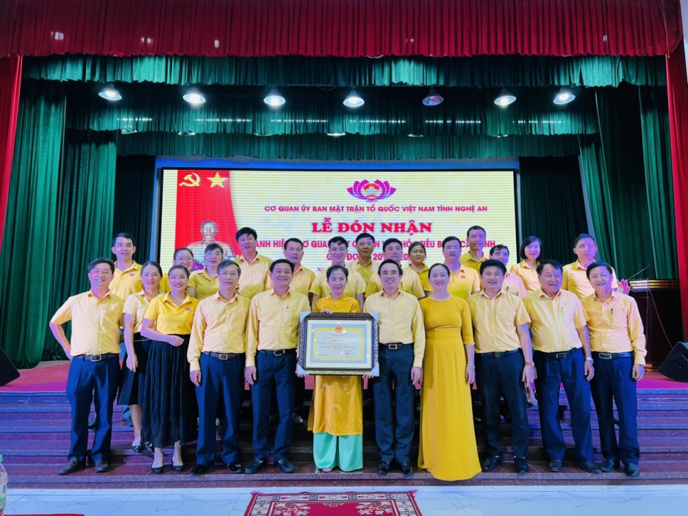 Với việc xây dựng trang Fanpage Mặt trận Nghệ An, kênh thông tin này đã thu hút hơn 10 vạn lượt tương tác và phát huy tác dụng gắn kết đồng bào các dân tộc, kết nối các tầng lớp trong tỉnh.