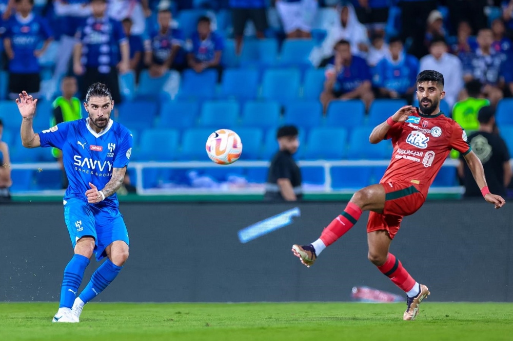 4. Tiền vệ Ruben Neves chuyển từ Wolves tới Al Hilal với giá 55 triệu Euro