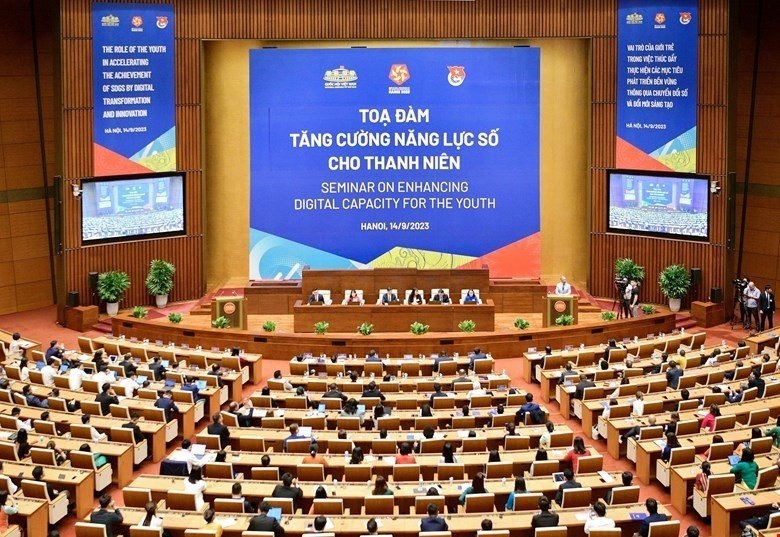 Tọa đàm "Tăng cường năng lực số cho thanh niên"