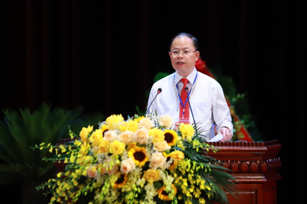 Ông Nguyễn Đăng Khang - Phó Chủ tịch Thường trực Hội Nông dân tỉnh Bắc Ninh phát biểu tại Đại hội