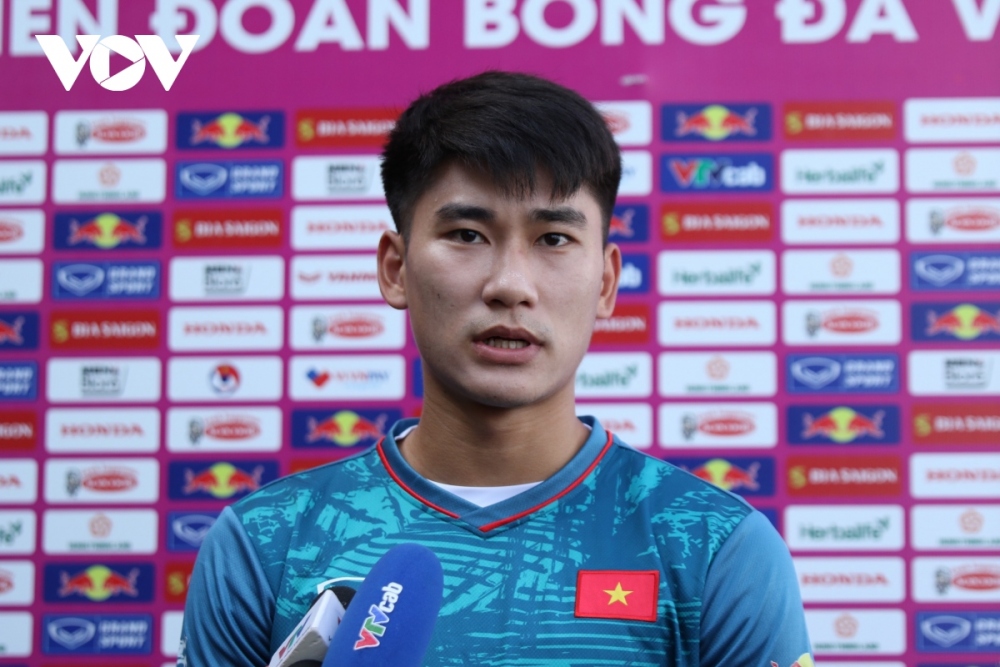 Nhâm Mạnh Dũng nguy cơ vắng mặt ở trận gặp Olympic Iran (Ảnh: Hoài Thương)
