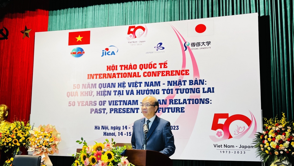 Chủ tịch Viện Hàn lâm khoa học xã hội Phan Chí Hiếu