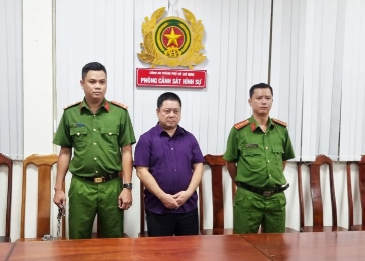 Cơ quan Cảnh sát điều tra Công an TPHCM bắt tạm giam Nguyễn Văn Chung. (Ảnh Công an cung cấp)