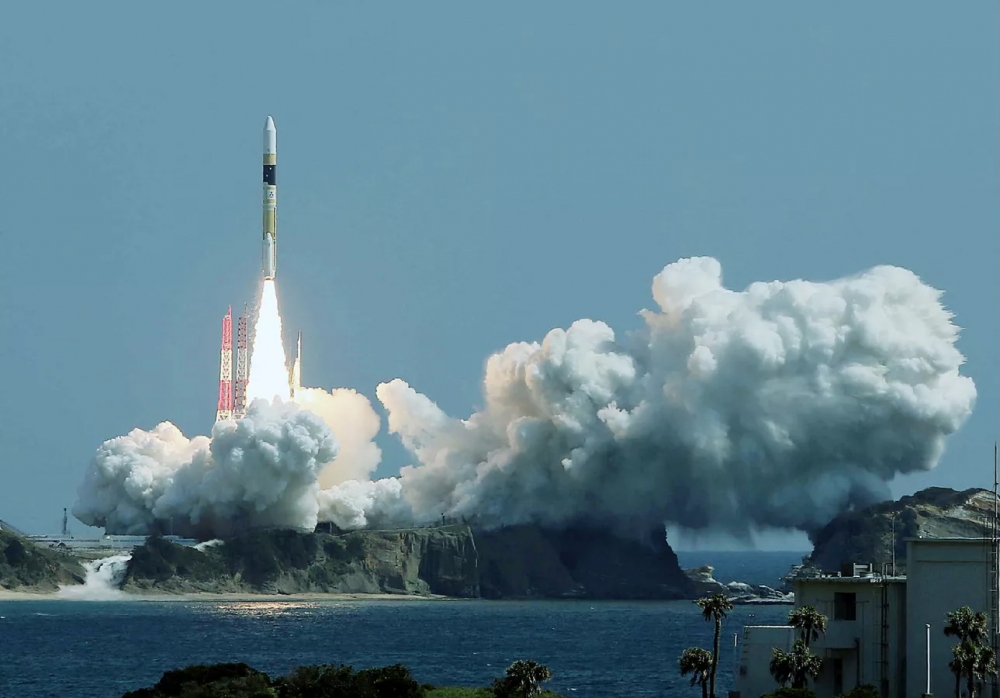 Tên lửa H-2A ở Trung tâm vũ trụ Tanegashima. Ảnh: AFP