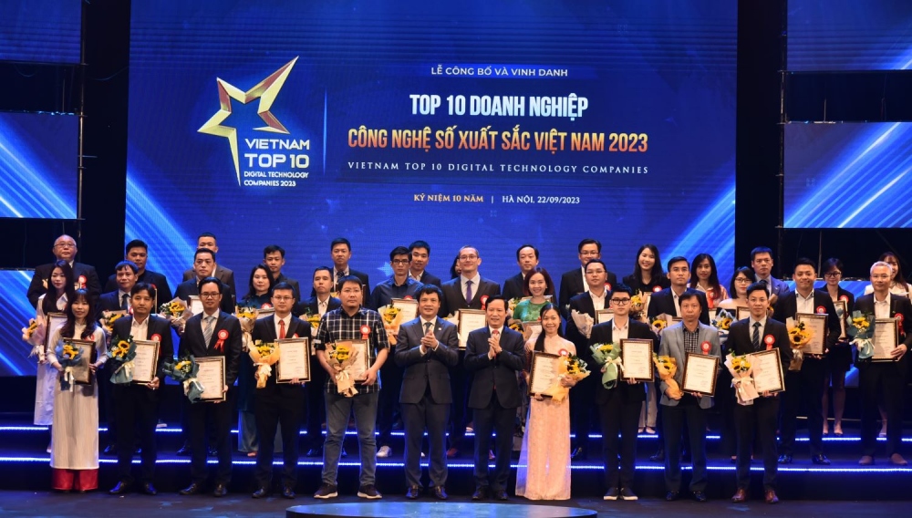 Top 10 doanh nghiệp công nghệ số Việt Nam 2023 tạo ra doanh thu hơn 7 tỉ USD