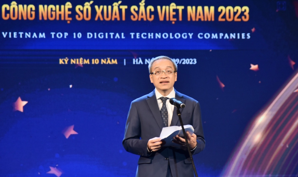 Thứ trưởng Bộ Thông tin và Truyền thông Phan Tâm chia sẻ tại buổi công bố