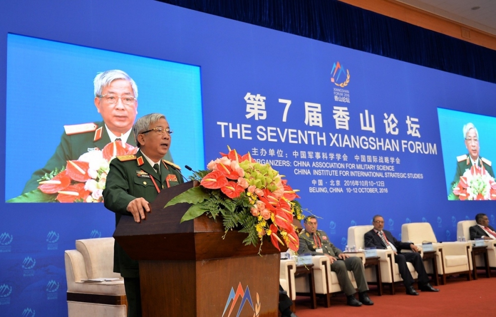 Thượng tướng Nguyễn Chí Vịnh phát biểu tại Diễn đàn Hương Sơn, Trung Quốc năm 2016