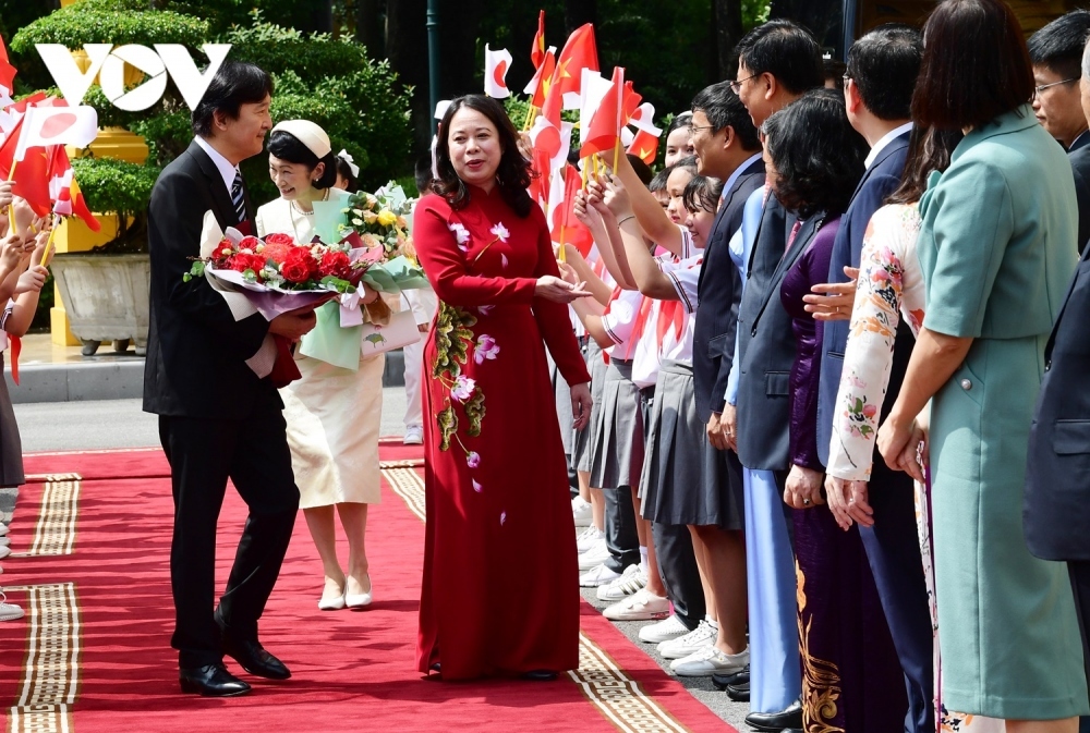 The distinguished Japanese guests will attend a ceremony to mark 50 years of diplomatic ties between both sides at the National Convention Centre on the evening of September 21.