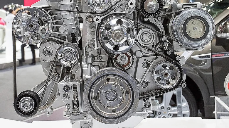 Các bộ phận bên trong động cơ diesel có thể bị hư hỏng vì nhiên liệu dễ bị nhiễm bẩn.