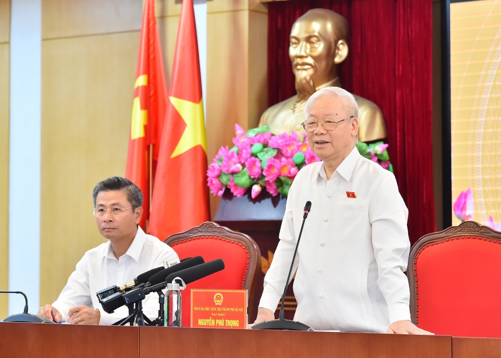 Tổng Bí thư Nguyễn Phú Trọng phát biểu tại buổi tiếp xúc cử tri.