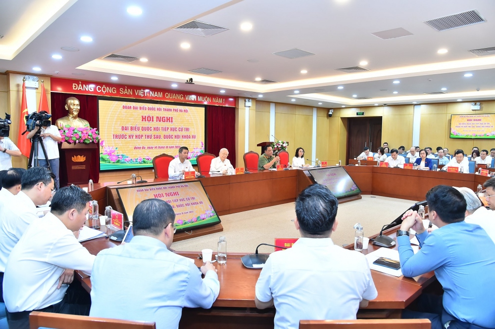Toàn cảnh buổi tiếp xúc của Tổng Bí thư Nguyễn Phú Trọng