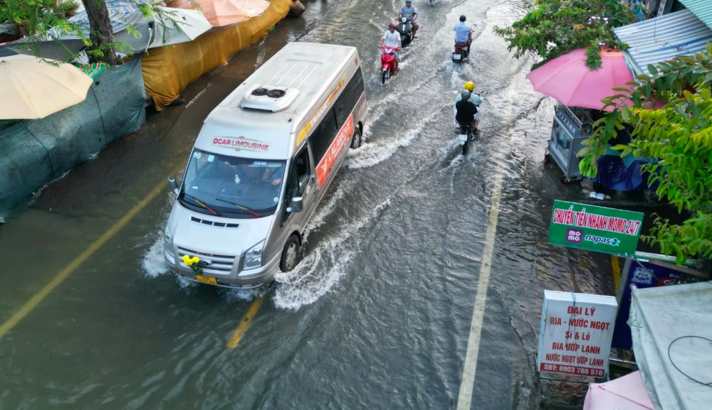 Tại Trạm Biên Hòa ở khoảng 1,95 - 2 m xấp xỉ hoặc thấp hơn BĐII 0,05 m. Tại Trạm Thủ Dầu Một ở khoảng 1,55 - 1,60 m xấp xỉ hoặc thấp hơn BĐIII 0,05m. Mức độ rủi ro thiên tai do triều cường khu vực hạ lưu sông Sài Gòn - Đồng Nai ở cấp độ 2.