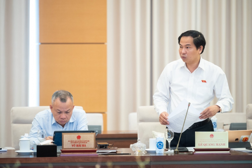 Chủ nhiệm Ủy ban Tài chính – Ngân sách Lê Quang Mạnh
